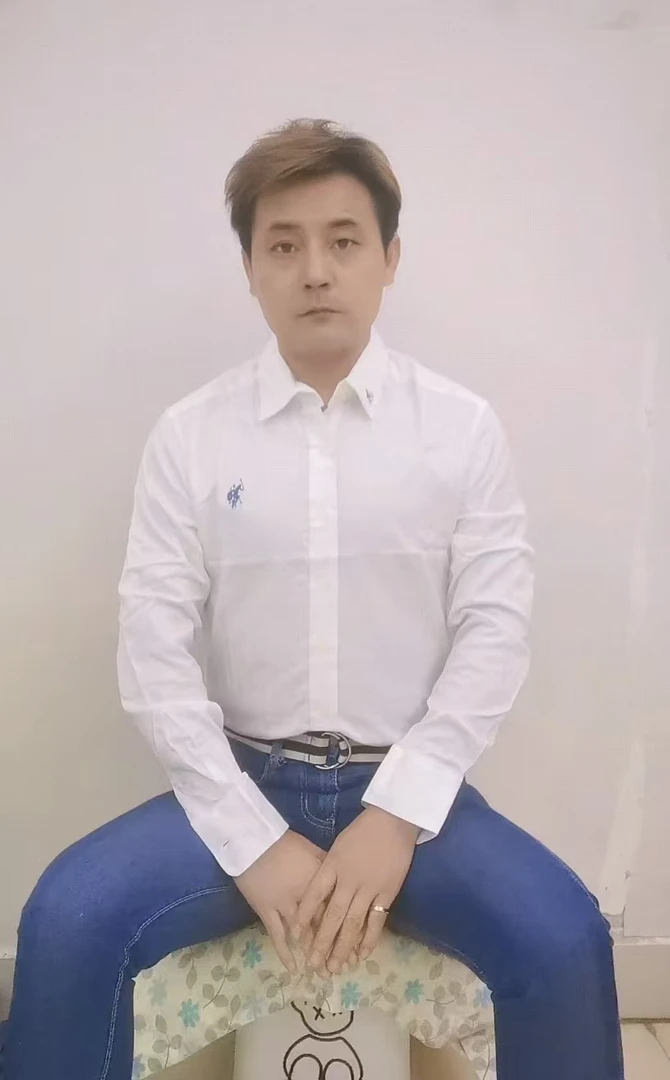 简约气质刺绣长袖衬衣百搭休闲款上衣