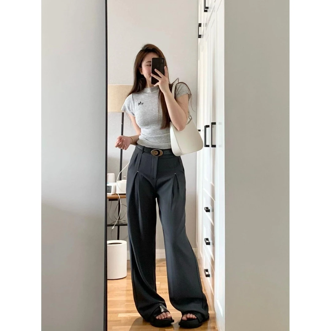 新款纯欲风灰色短袖正肩t恤女夏季修身紧身收腰显瘦辣妹短款上衣.