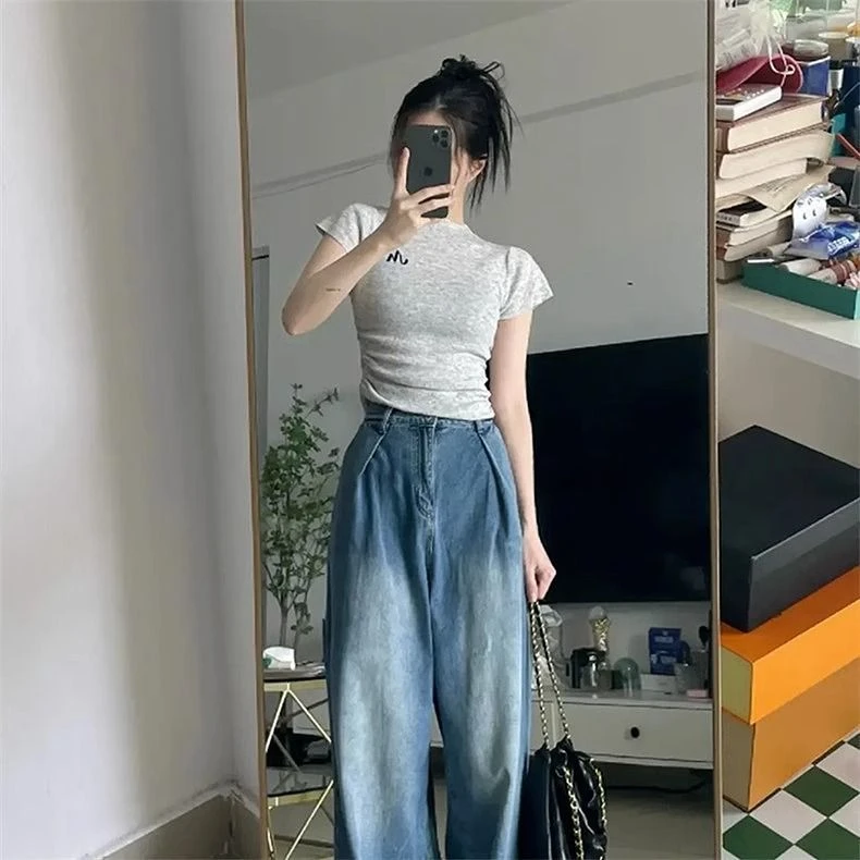 2024灰色美式短袖上衣t恤女新款修身辣妹短款设计感小众显瘦复古.