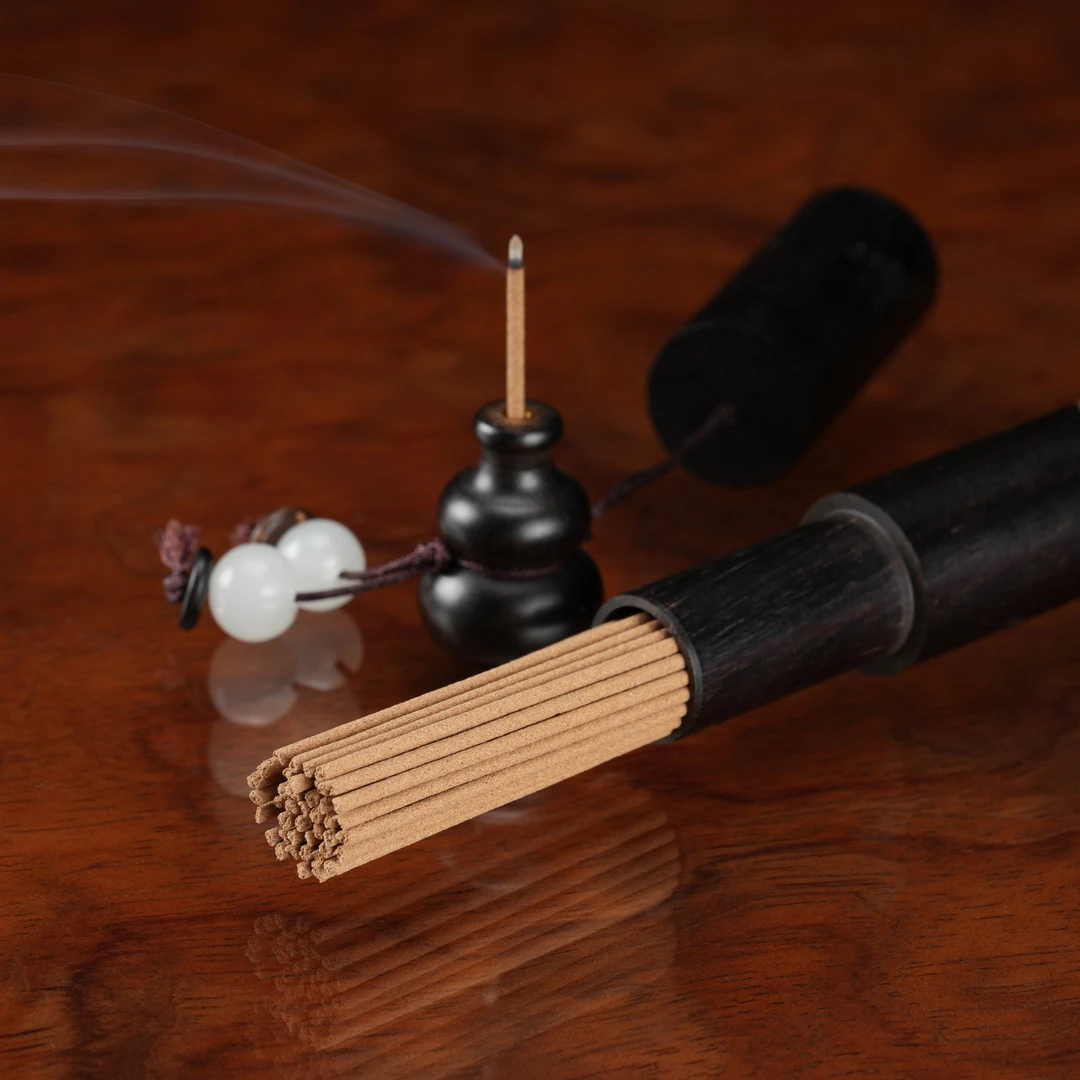 窖藏富森红土线香10克装   黑檀香管自带香插