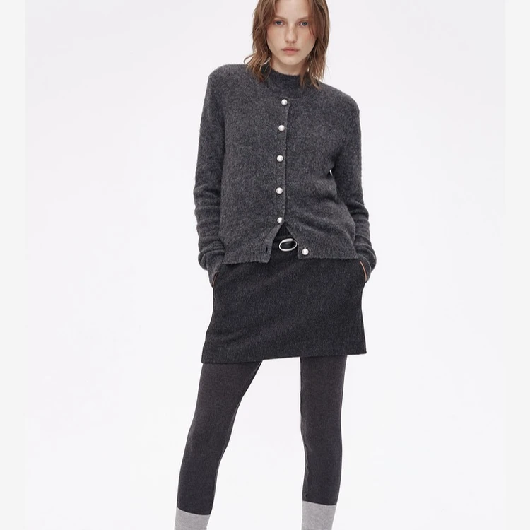 AVVENN柔软亲肤羊毛开衫