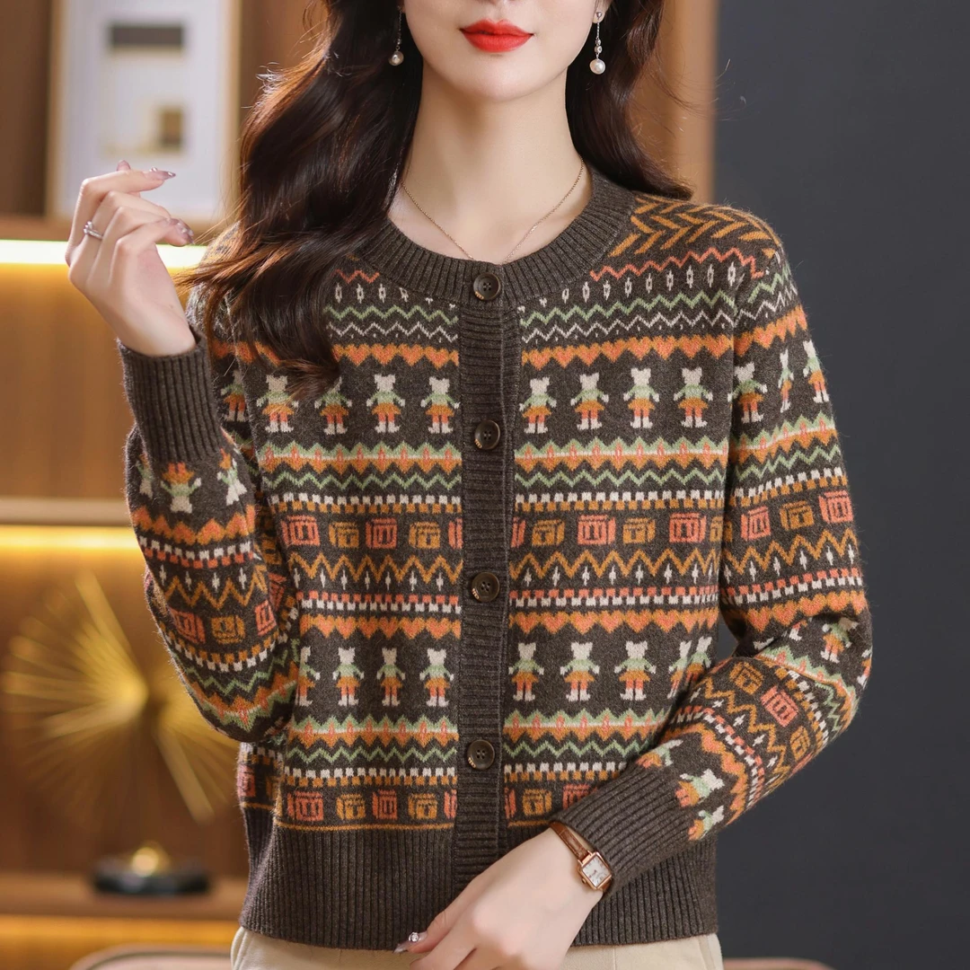 鄂尔多斯市春秋新款女士羊绒衫外套针织洋气圆领羊毛衫毛衣开衫女