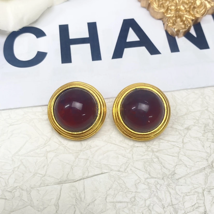 95新 Chanel/香奈儿 中古红琉璃耳夹(AB标)/MJ49100