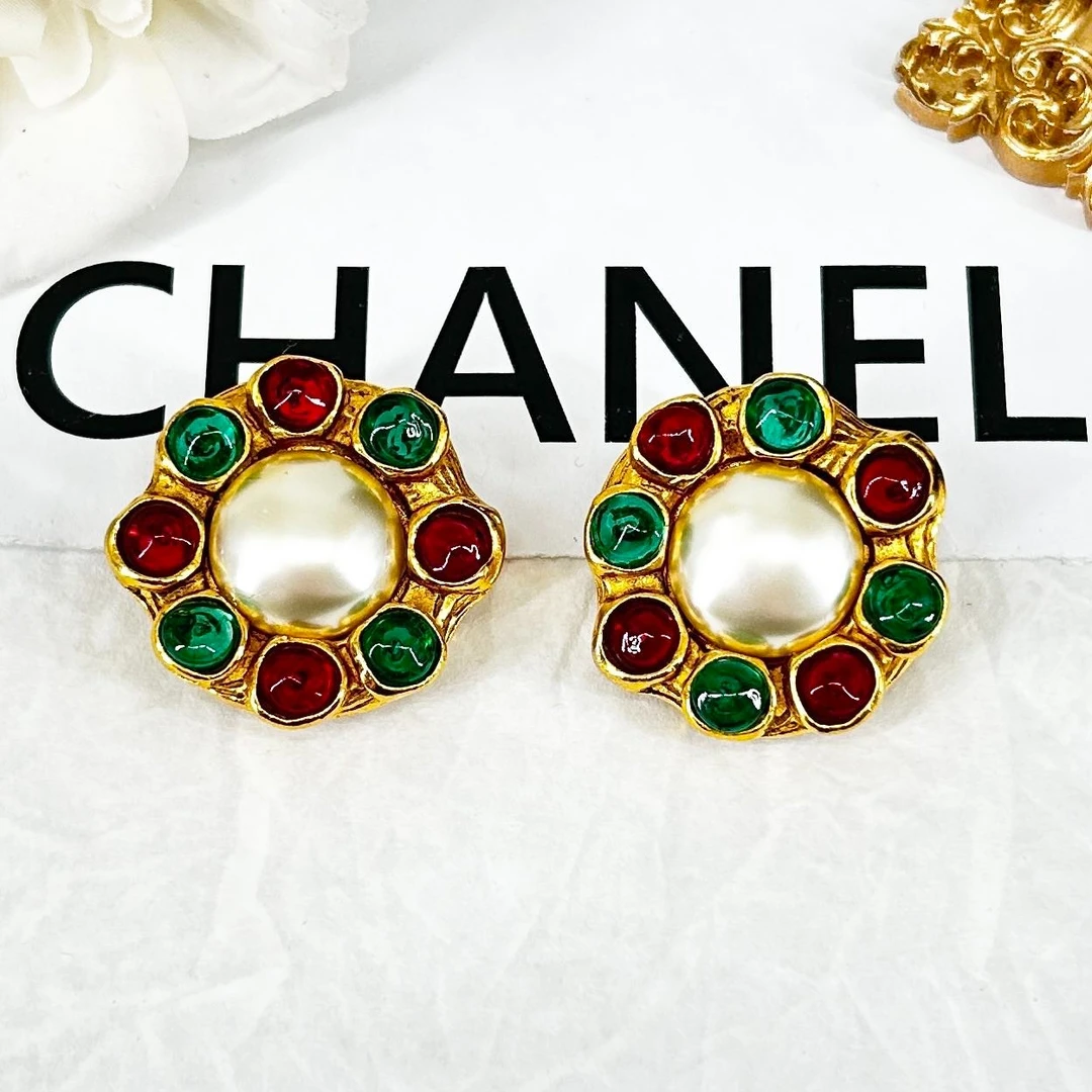 95新 Chanel/香奈儿 中古红绿琉璃珍珠耳夹/M32377
