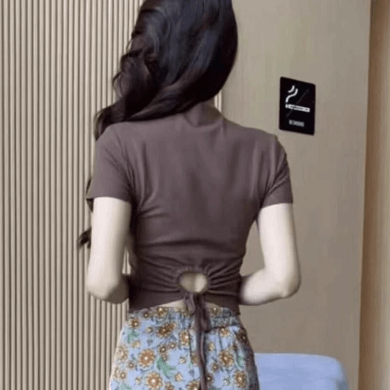 【运费补贴]十三行夏季修身显瘦气质上衣设计感小众圆领短袖T恤女