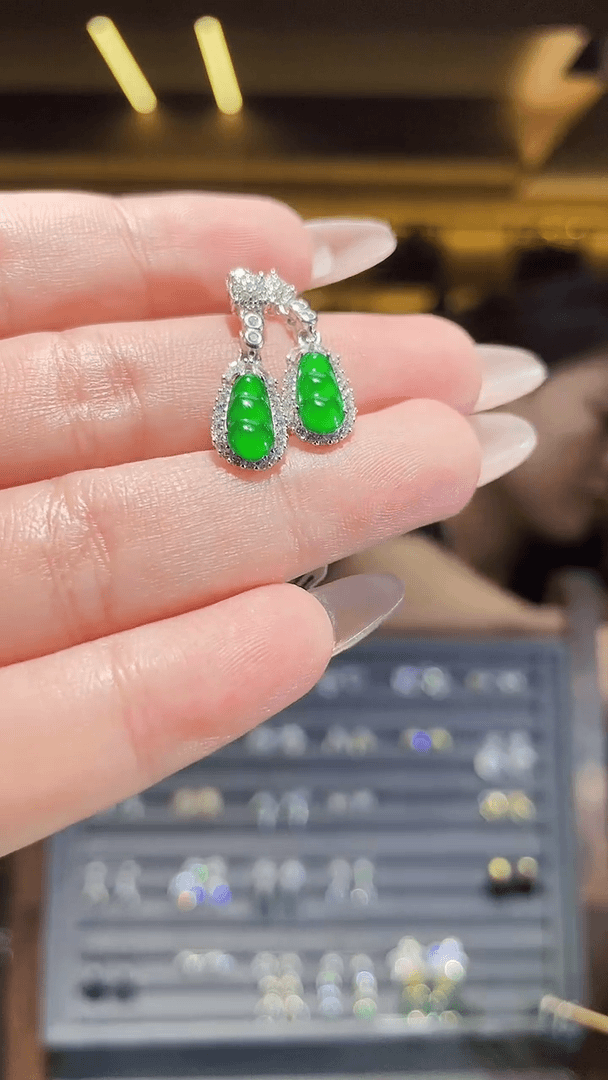 【闪购商品】翡翠耳饰银S925镶嵌豆子/多样性发货/一件