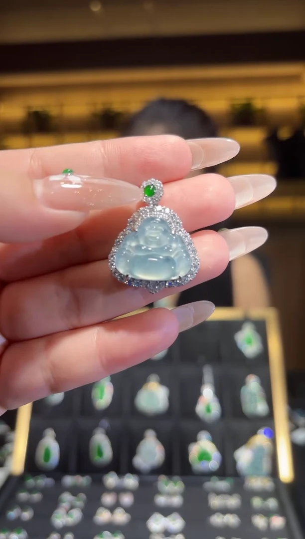 【闪购商品】翡翠颈饰银S925镶嵌佛公吊坠