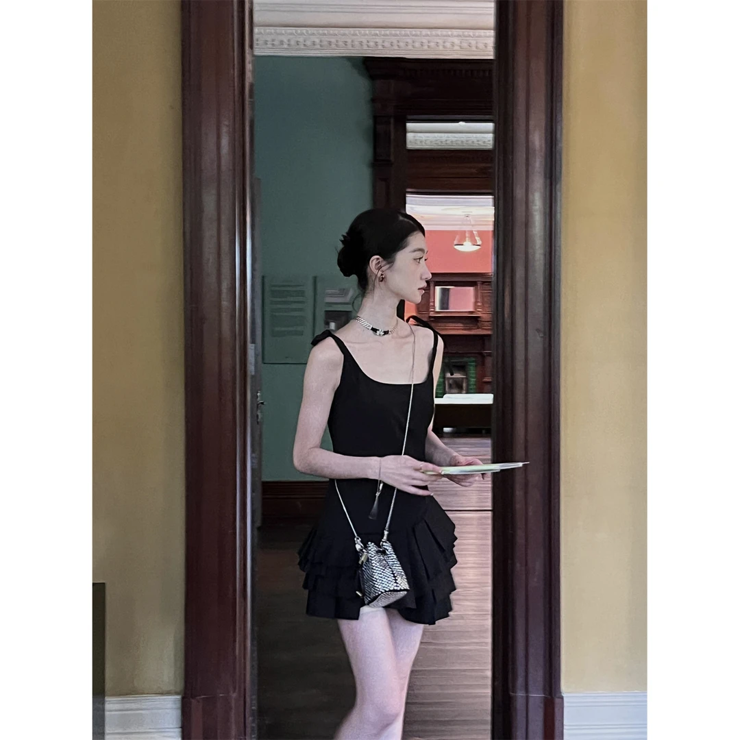 cunblvd常存 风琴芭蕾 后背大露背设计吊带裙子女性感俏皮连衣裙