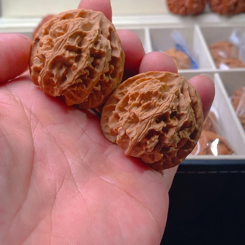 【闪购商品】文玩核桃把件