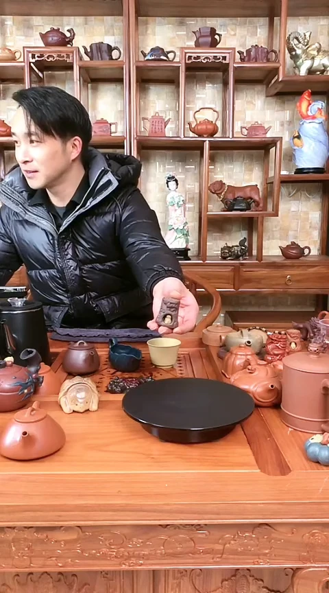 【闪购商品】紫砂茶宠紫泥树桩松鼠盖置