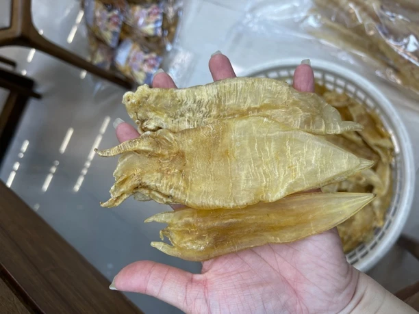 水晶鳘鱼胶野生老胶