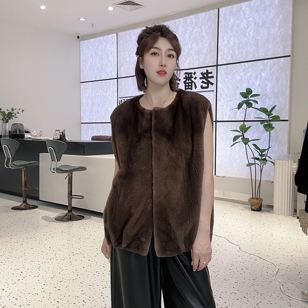 LP2316气质时尚连帽宽松设计师秋冬冬季外套水貂貂皮