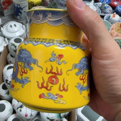 摆件瓷器的工艺技术水平