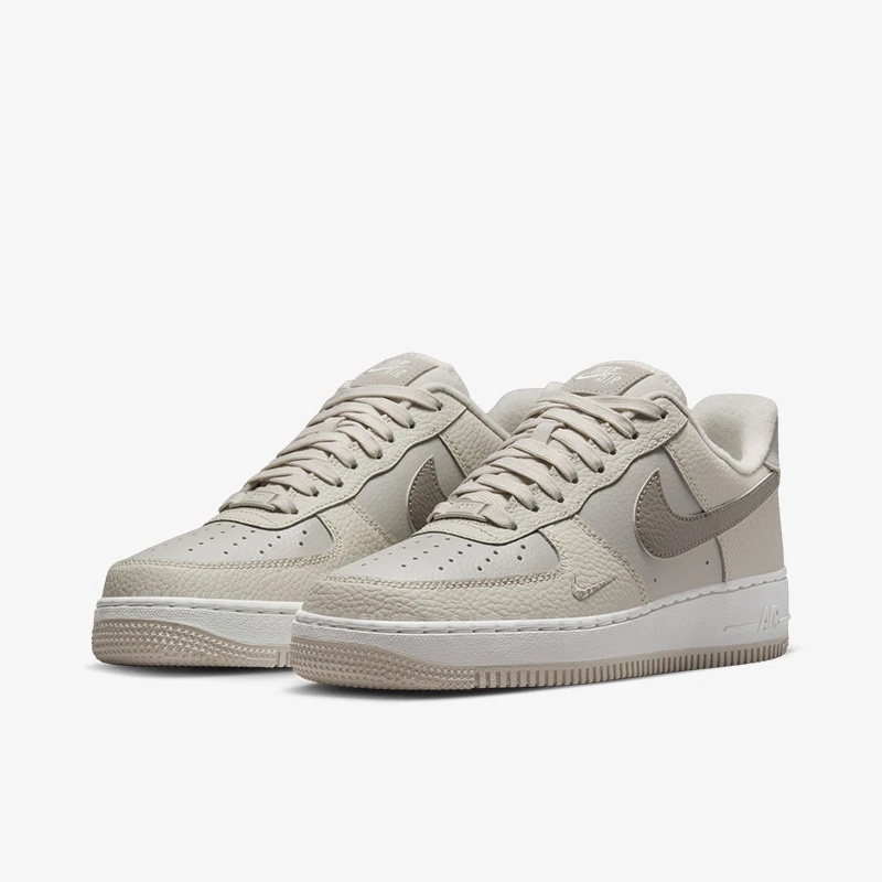 Nike耐克Air Force 1空军一号奶茶棕 女子低帮休闲板鞋FB8483-100