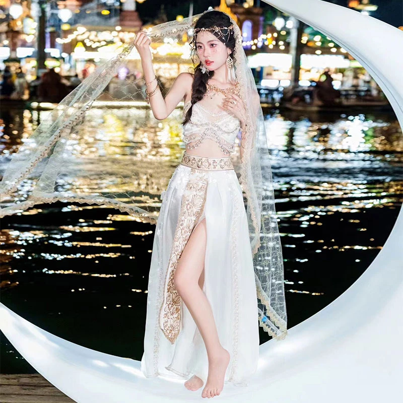 少数民族异域风情春季服装女新疆西域旅拍服西双版纳敦煌飞天汉服