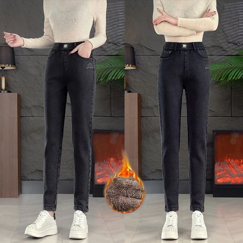 2024高腰显瘦软牛仔裤加绒加厚秋冬新款显高时尚妈妈裤修身外穿