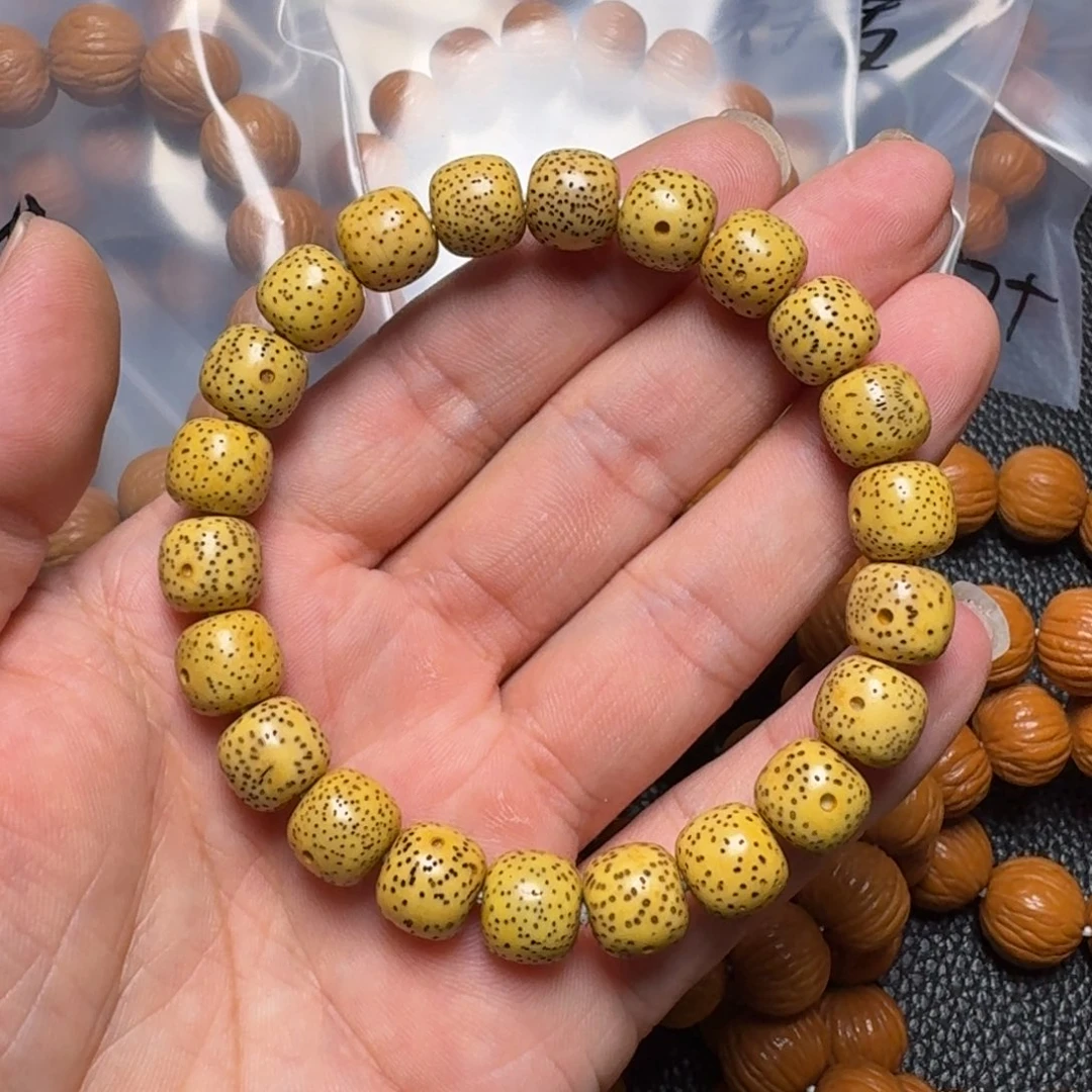 猴头核桃把件星月