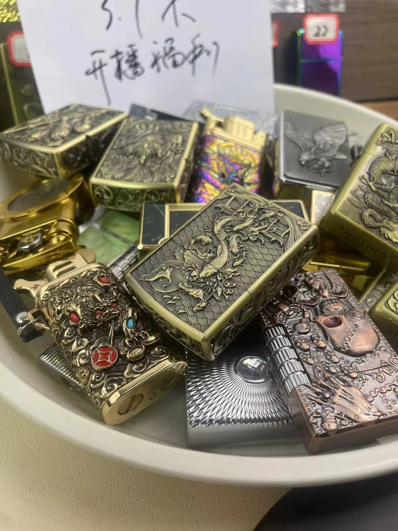 网红侧滑打火机耐用充气明火男士送礼户外砂轮点火点烟器