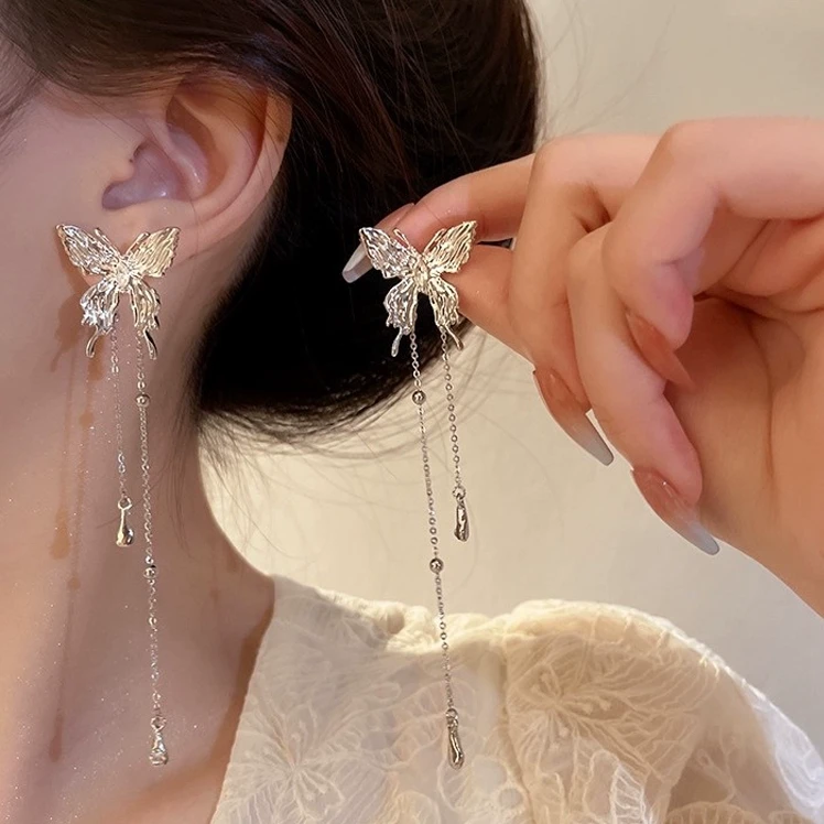 液态蝴蝶流苏精灵耳钉耳环2024年新款潮轻奢超仙个性百搭拍照