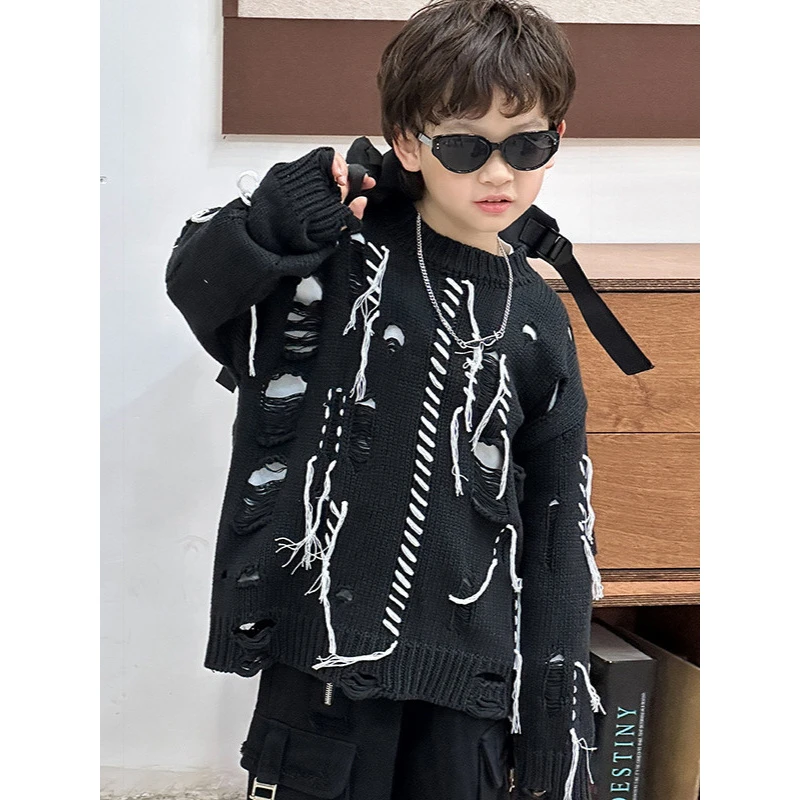 in 爱：qm男童帅气毛衣秋季儿童韩版重工绳绣破洞潮酷毛衣24012