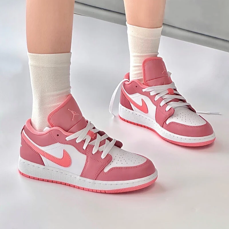 耐克NIKE女鞋Air Jordan 1复古运动鞋篮球鞋板鞋珊瑚粉553560-616