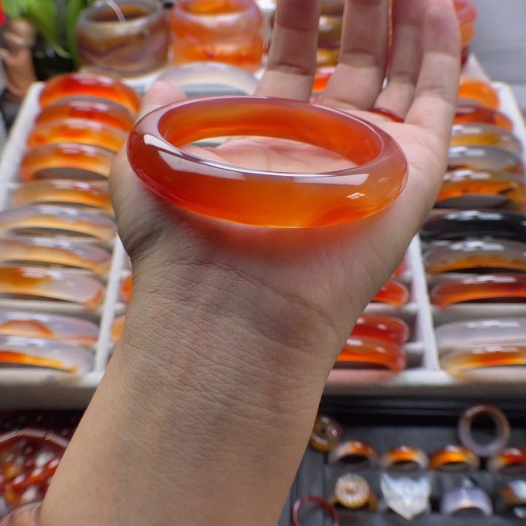 【闪购商品】玛瑙/玉髓手镯未镶嵌