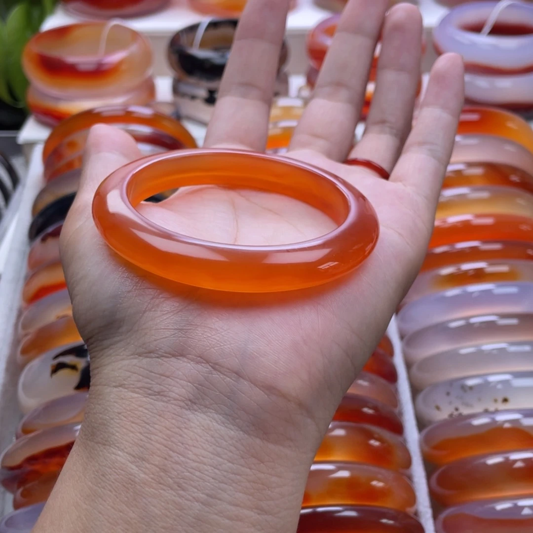 【闪购商品】玛瑙/玉髓手镯未镶嵌张*半