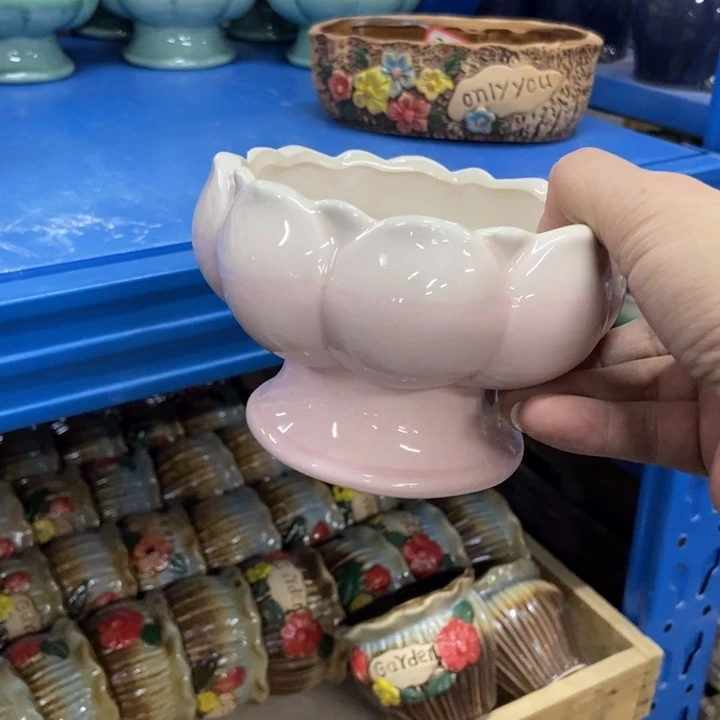 陶瓷20CM以下11*8浅粉