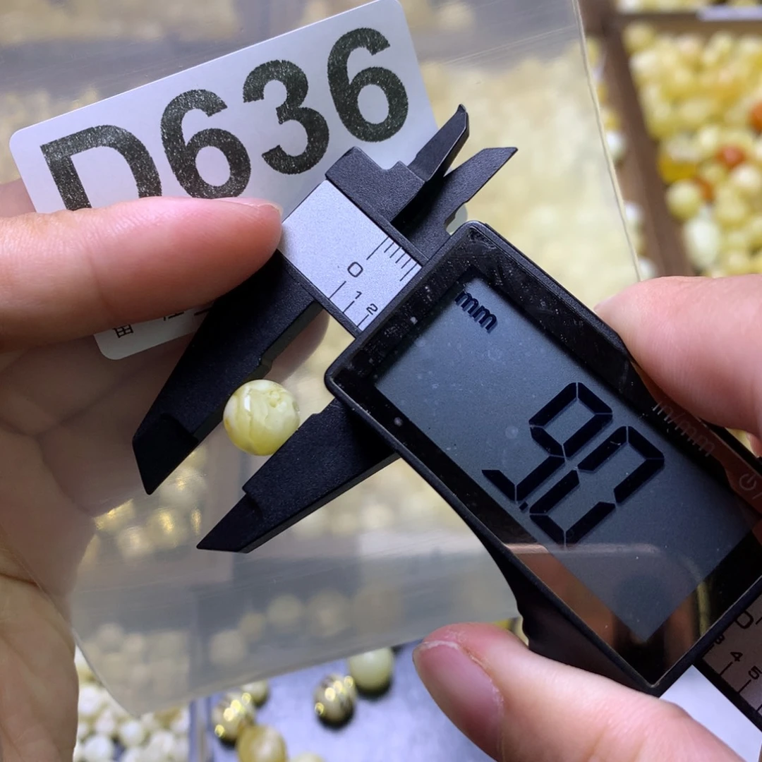 琥珀裸石未镶嵌x天然