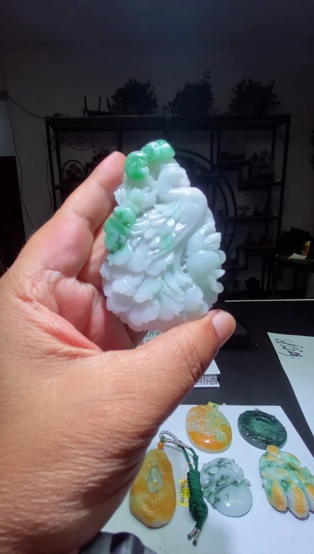 【闪购商品】定制翡翠未镶嵌000018541