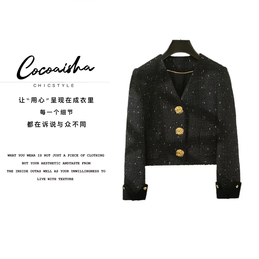 【COCO AISHA】黑金闪闪 撞色大金扣 小香风外套（RS-003）