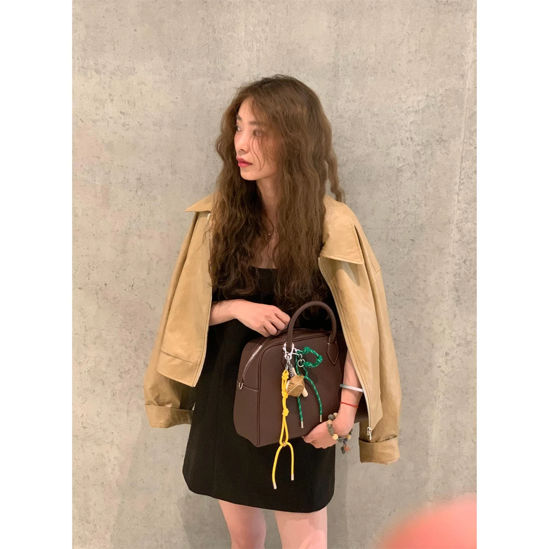 「国内现货」- 首尔留学生  韩代欧尼爱自由 皮衣外套女夹克上衣