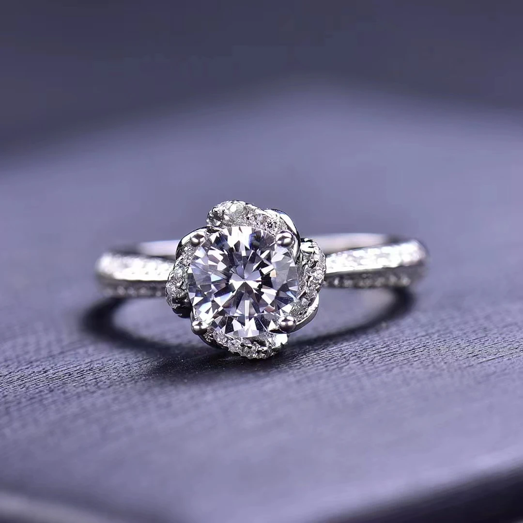 925银莫桑石戒指 【玫瑰庄园】1克拉  /合成碳硅石