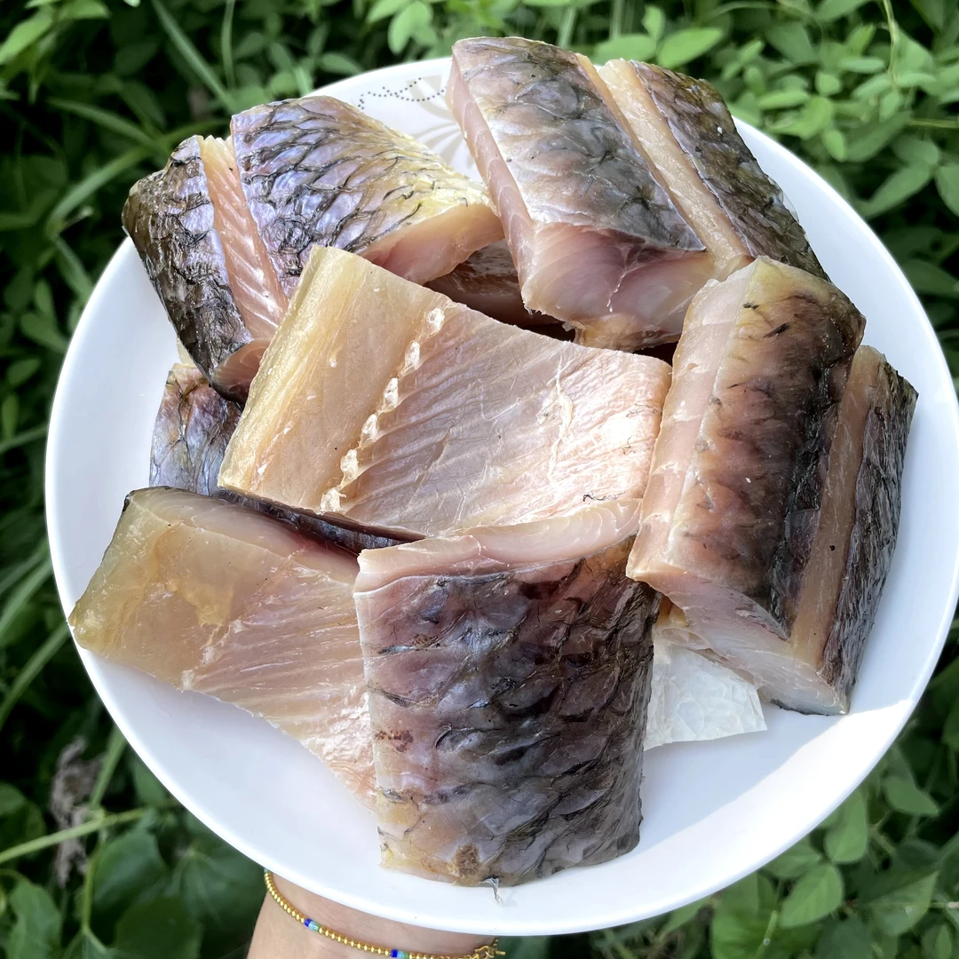 湖北特产风干鱼 腌制草鱼块腊味腊鱼干肉质咸香泡水咸鱼块6-7成干