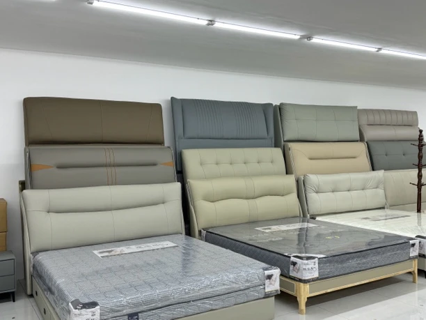 软包大床 1.8米×2米 可做2米×2.2米