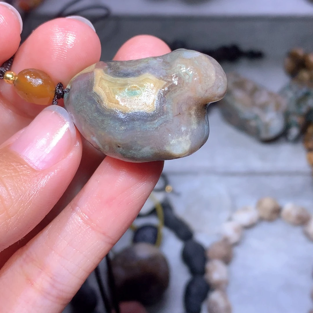 玛瑙/玉髓珠宝半成品未镶嵌?**木