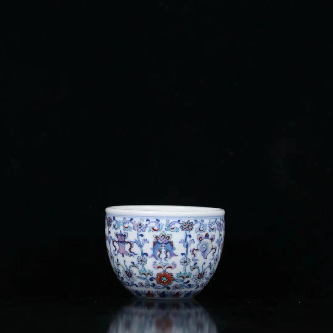 六逸堂青花斗彩莲托八宝小缸杯口径6.9高度5满容100毫升