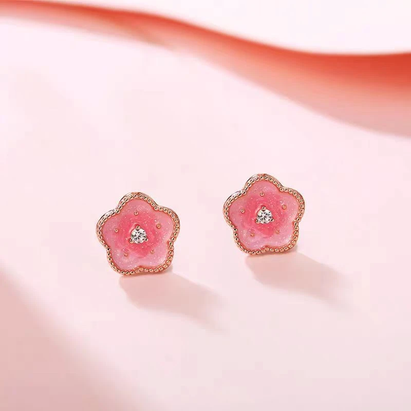 925银耳饰 粉色桃花耳钉新款爆款甜美小巧可爱清新花朵银镀耳饰