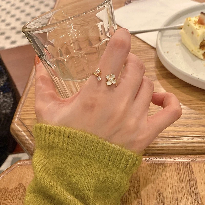 925银戒指 925银温柔气质花朵戒指女精致锆石开口食指戒指环ins