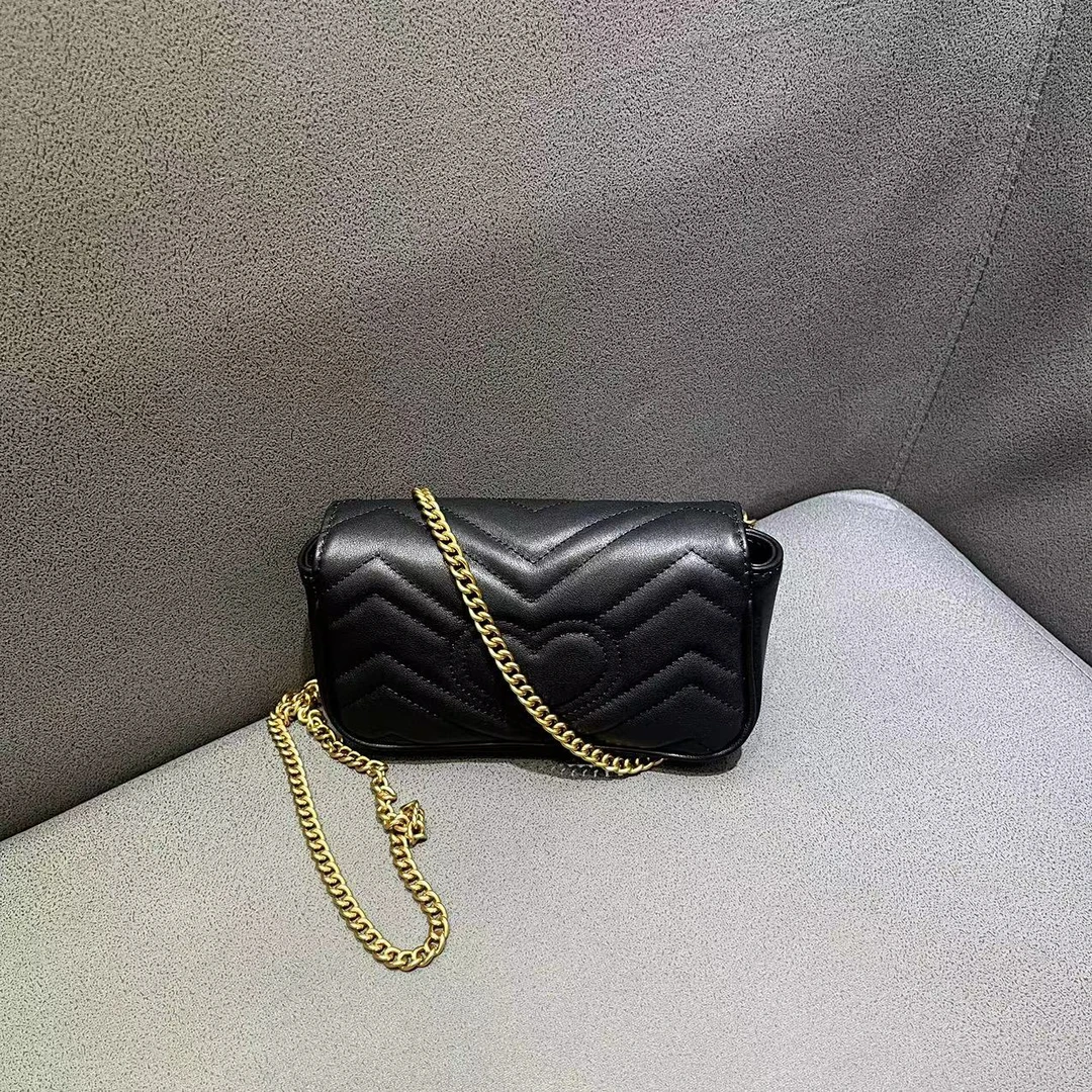 【B068-G6433】新款时尚百搭女士真皮斜跨单肩包黑色