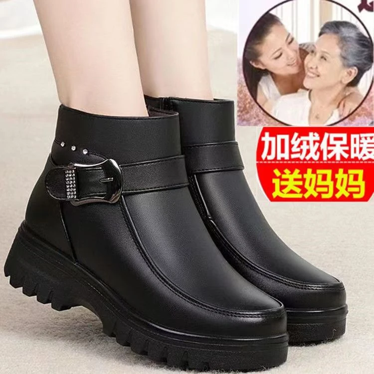 秋冬短筒雪地靴保暖鞋加厚短靴防滑女士棉鞋加绒妈妈皮靴防寒防水