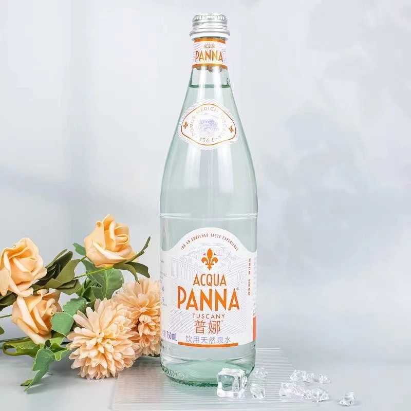 PANNA意大利普娜进口天然矿泉水弱碱性玻璃瓶高颜值商务批发低钠