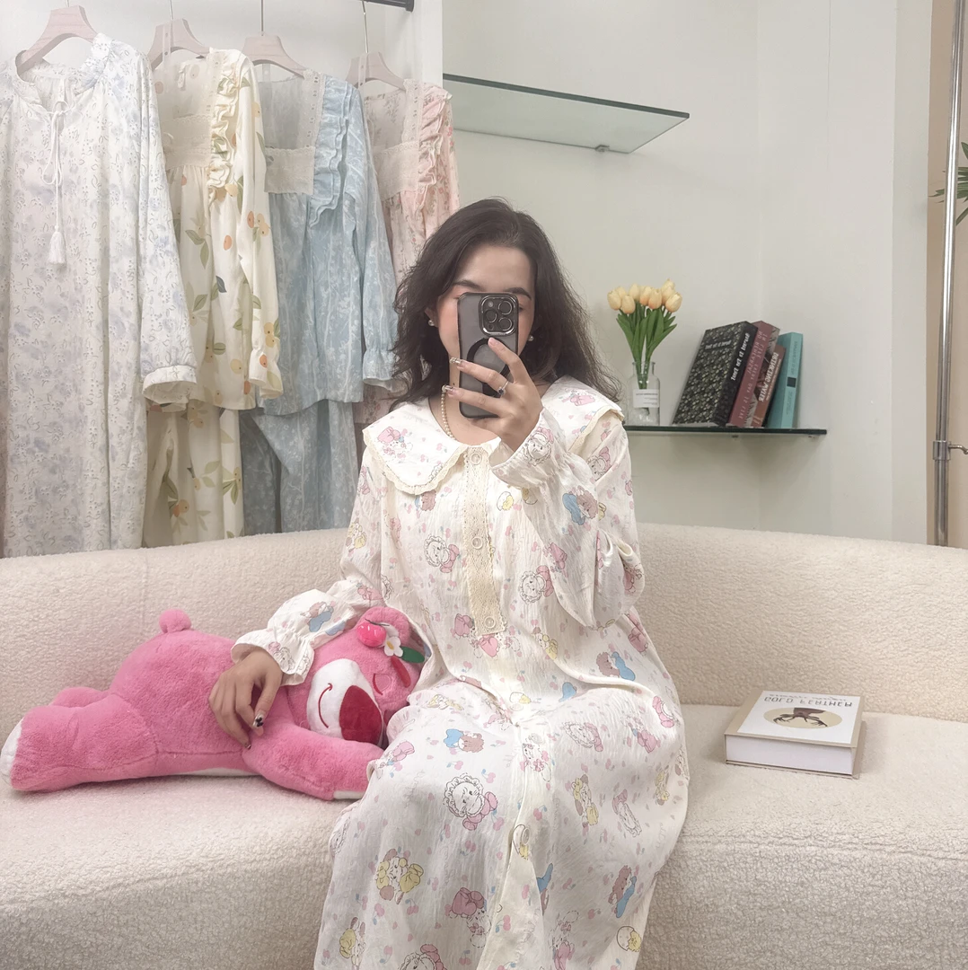 睡衣女春秋款休闲舒适透气家居服薄款长袖甜美公主风自带杯垫睡裙