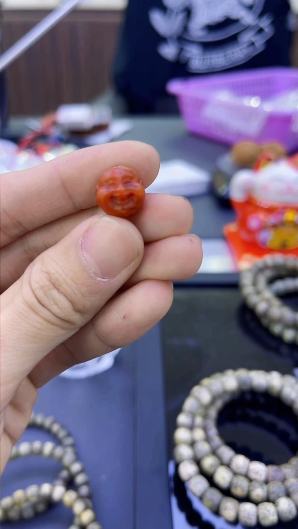【闪购商品】白玉菩提吊坠T12 多样性发其一南红 雕刻 卡11