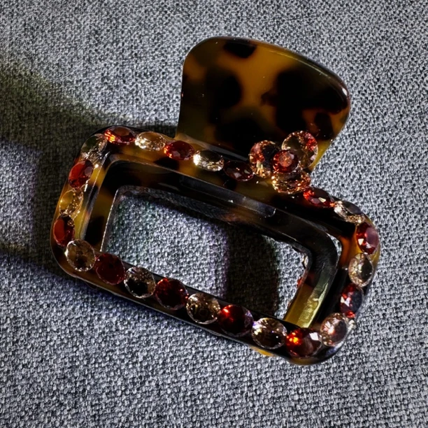 花花原创 方块抓夹