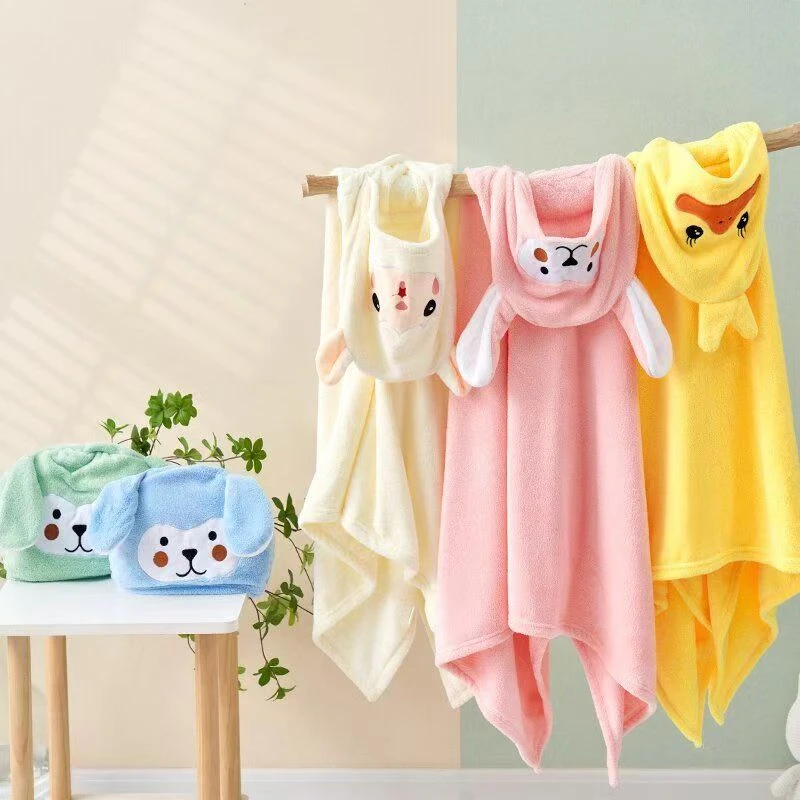 秋冬新款儿童珊瑚绒吸水浴巾包裹巾时尚可爱浴室浴巾