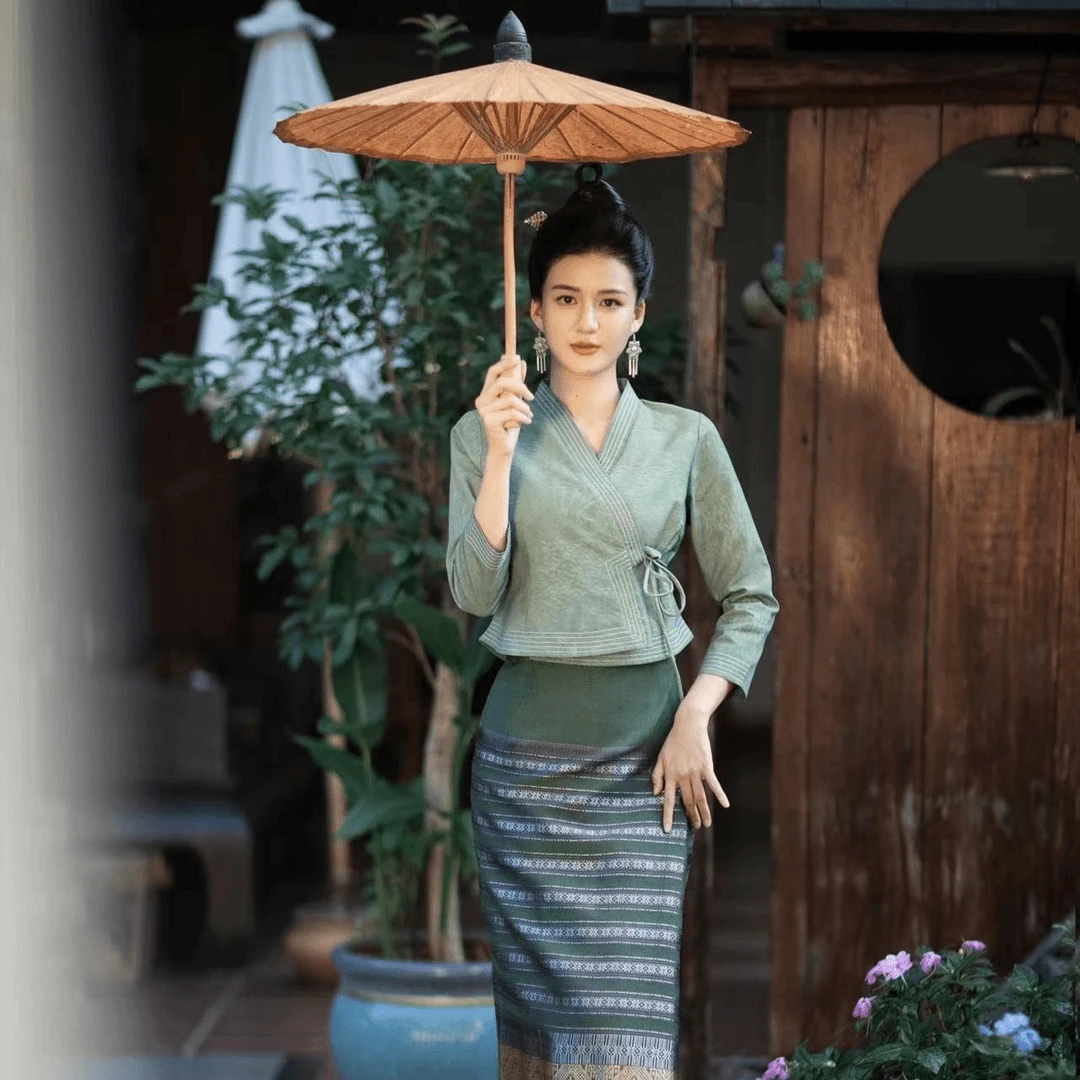 玉家人【曼贺纳】气质女装 民族服装