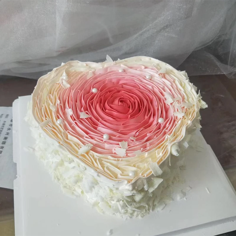 520蛋糕女神女朋友恋人爱心奶油玫瑰花心形生日蛋糕全国同城配送