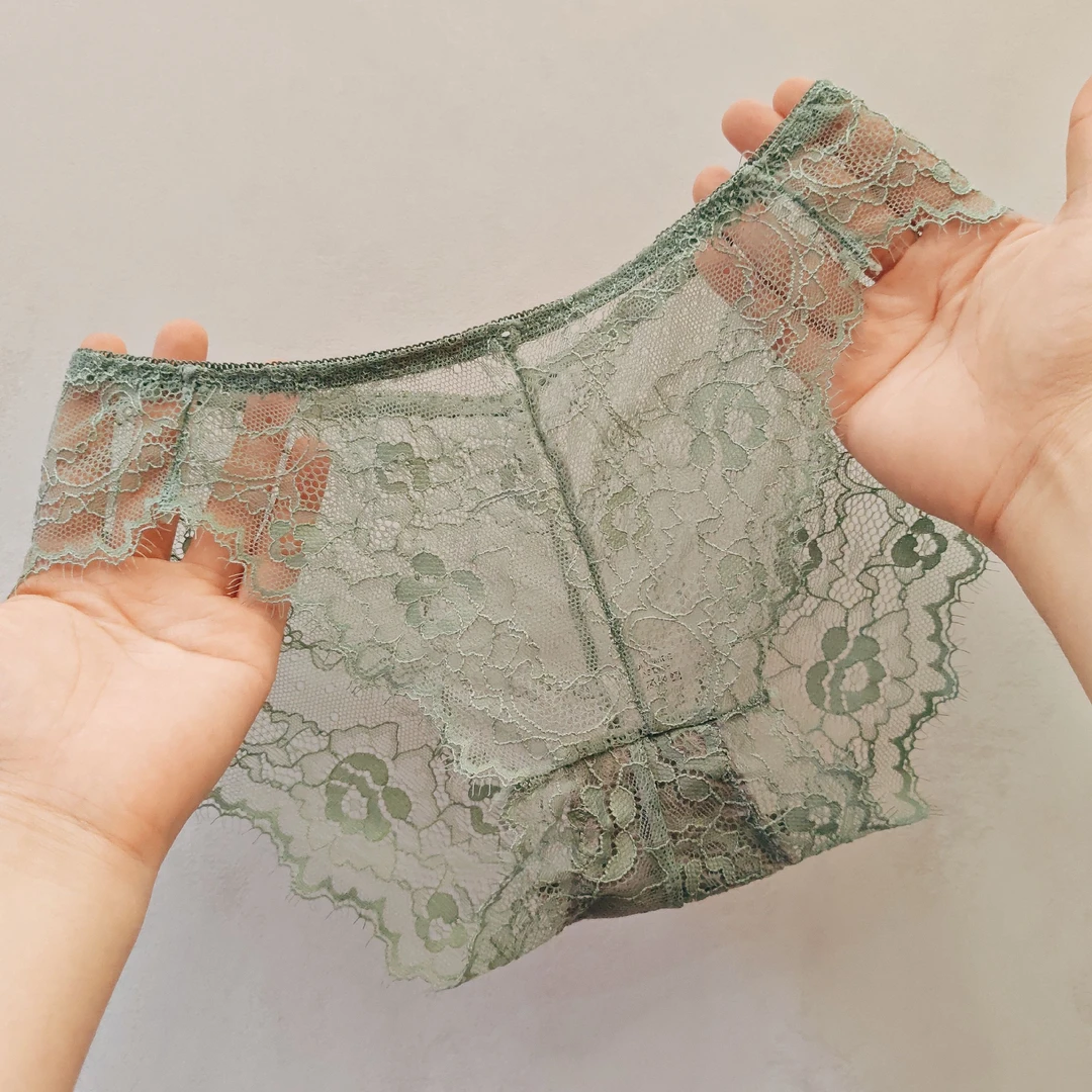 2024爆款火辣无痕低腰棉裆三角裤蕾丝网纱镂空透明性感内裤女