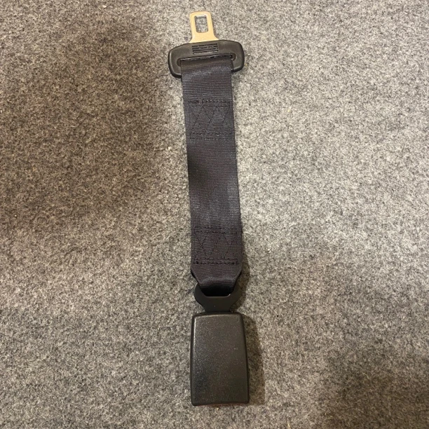 准新品  X195 汽车安全带延长带胖人孕妇儿童座椅延长保险带/乐拍